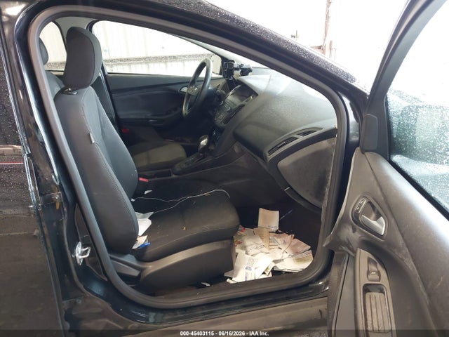 45403115 :رقم المزاد ، 1FADP3F29JL298528 vin ، 2018 Ford Focus Se مزاد بيع