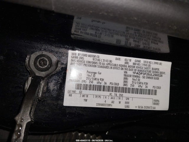 45403115 :رقم المزاد ، 1FADP3F29JL298528 vin ، 2018 Ford Focus Se مزاد بيع