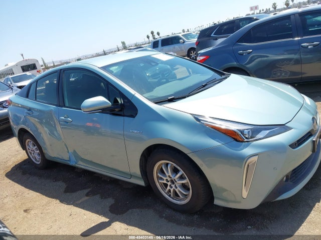 Toyota Prius Le Awd-e 2020 JTDL9RFU2L3019248 Image 13