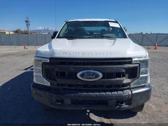 Ford F-350 Chassis 2022 1FD8W3H62NED17361 Image 13