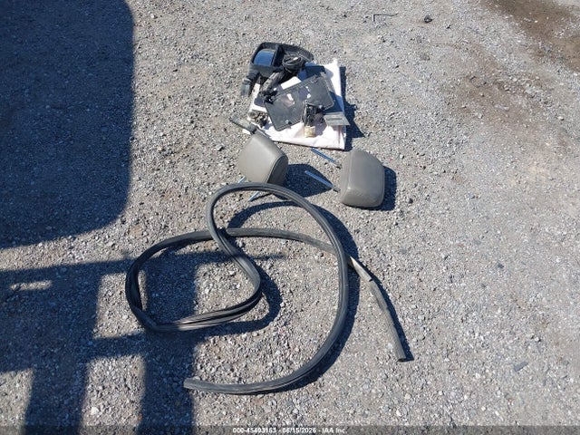 Ford F-350 Chassis 2022 1FD8W3H62NED17361 Image 12