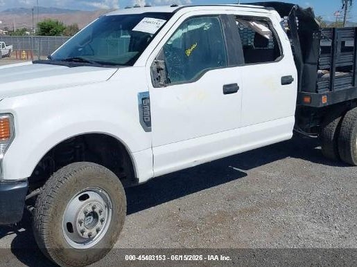 Ford F-350 Chassis 2022 1FD8W3H62NED17361 Image 6