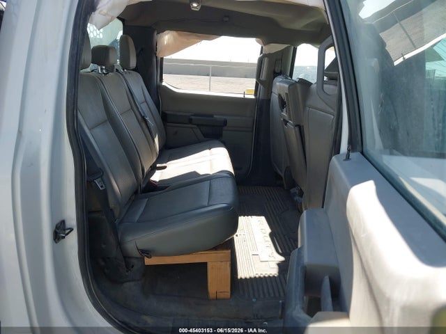 Ford F-350 Chassis 2022 1FD8W3H62NED17361 Image 8