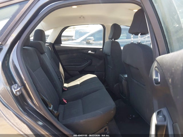 1FADP3F26FL241324 Ford FOCUS SE