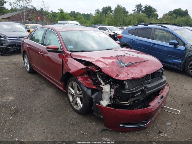 1VWBT7A34FC016188 Volkswagen Passat 1.8t Se