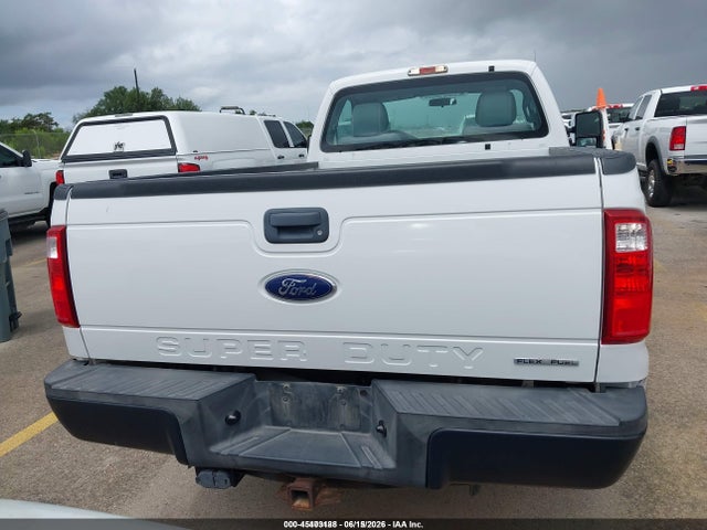 1FTBF2B63GEA32555 Ford F-250 Xl