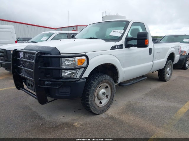 1FTBF2B63GEA32555 Ford F-250 Xl
