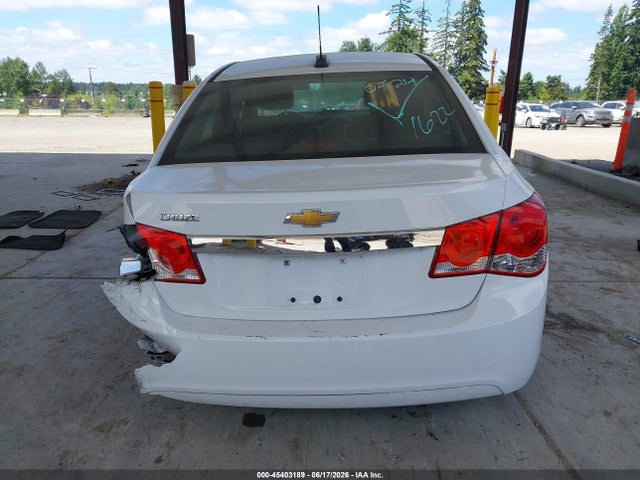 1G1PA5SG9F7178162 Chevrolet Cruze Ls Auto