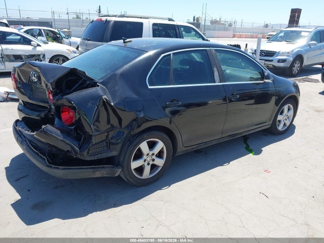 2008 Volkswagen Jetta Se/sel მანქანა იყიდება აუქციონზე, vin: 3VWRZ71K48M196827, აუქციონის ნომერი: 45403190