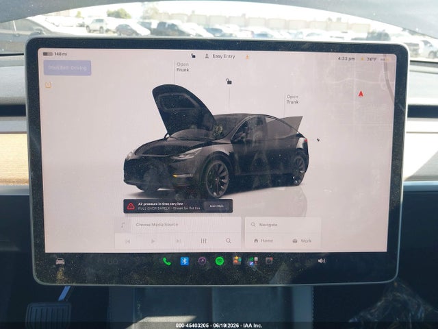 45403205 :رقم المزاد ، 7SAYGDEEXPF855734 vin ، 2023 Tesla Model Y Awd/long Range Dual Motor All-wheel Drive مزاد بيع