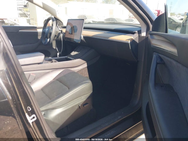 45403205 :رقم المزاد ، 7SAYGDEEXPF855734 vin ، 2023 Tesla Model Y Awd/long Range Dual Motor All-wheel Drive مزاد بيع