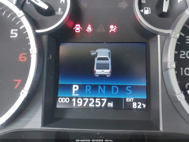 5TFDY5F13GX500839 Toyota Tundra Sr5 5.7l V8
