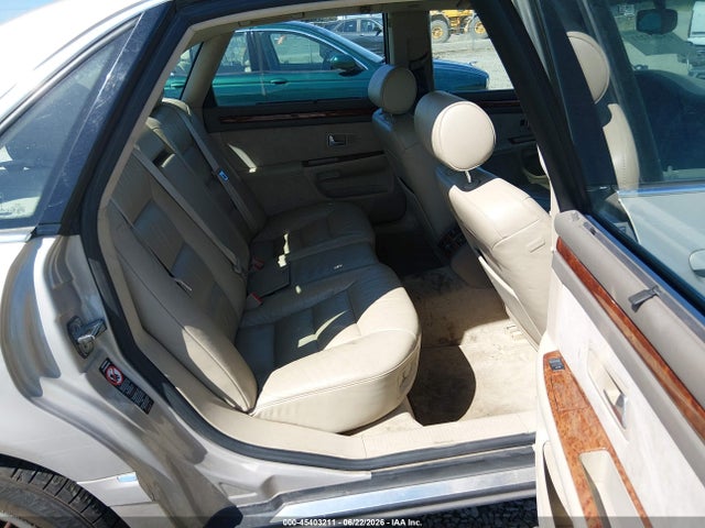 45403211 :رقم المزاد ، WAUML54D71N002798 vin ، 2001 Audi A8 4.2 مزاد بيع