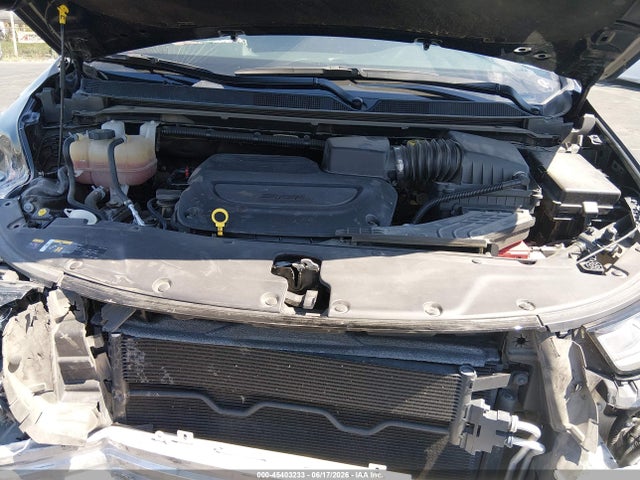 45403233 :رقم المزاد ، 2C4RC1FG4NR127288 vin ، 2022 Chrysler Pacifica Touring مزاد بيع
