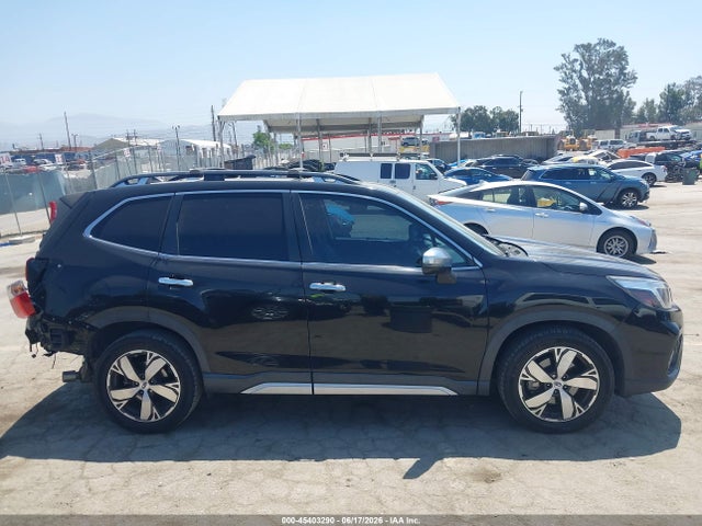 Subaru Forester Touring 2019 JF2SKAWC9KH499638 Image 13