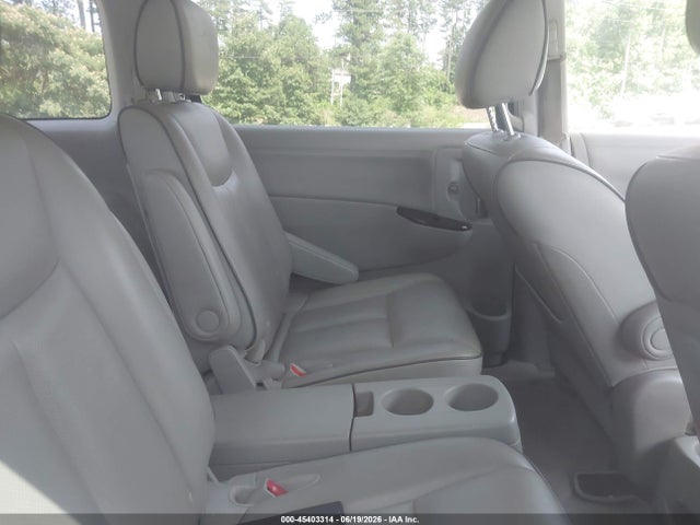 45403314 :رقم المزاد ، JN8AE2KP0B9002572 vin ، 2011 Nissan Quest Sl مزاد بيع