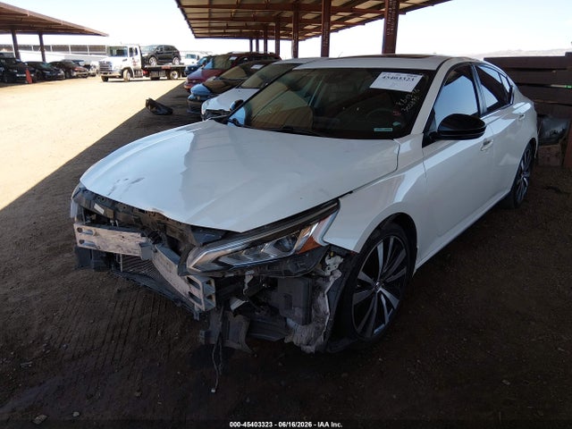 1N4BL4CV0LN305896 Nissan Altima Sr Fwd