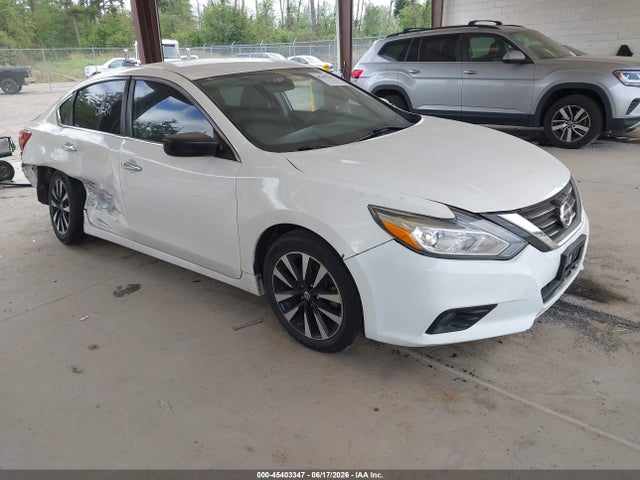Nissan Altima 2.5 Sv 2018 1N4AL3AP6JC173228 Image 1