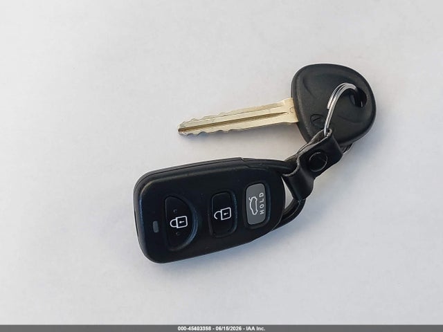 Hyundai ELANTRA SE 2019 5NPD74LF4KH495443 Image 11