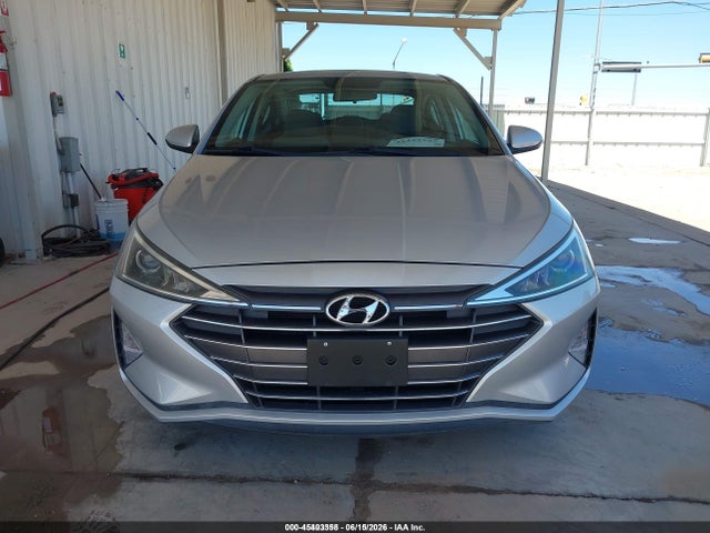 Hyundai ELANTRA SE 2019 5NPD74LF4KH495443 Image 13