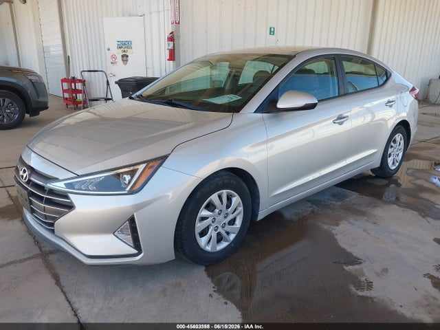 Hyundai ELANTRA SE 2019 5NPD74LF4KH495443 Image 2