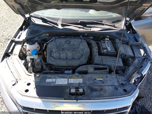 2021 Volkswagen Passat 2.0t R-line მანქანა იყიდება აუქციონზე, vin: 1VWMA7A37MC015306, აუქციონის ნომერი: 45403367