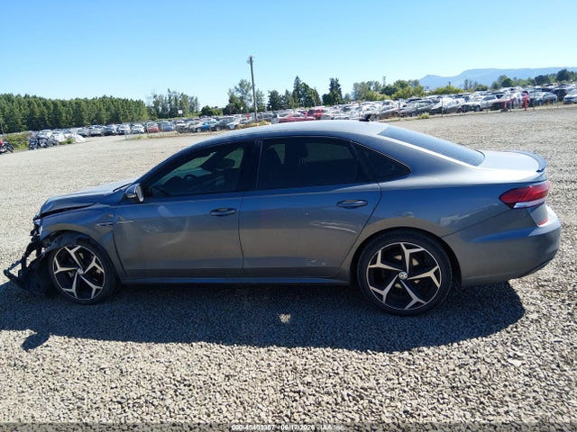 2021 Volkswagen Passat 2.0t R-line მანქანა იყიდება აუქციონზე, vin: 1VWMA7A37MC015306, აუქციონის ნომერი: 45403367