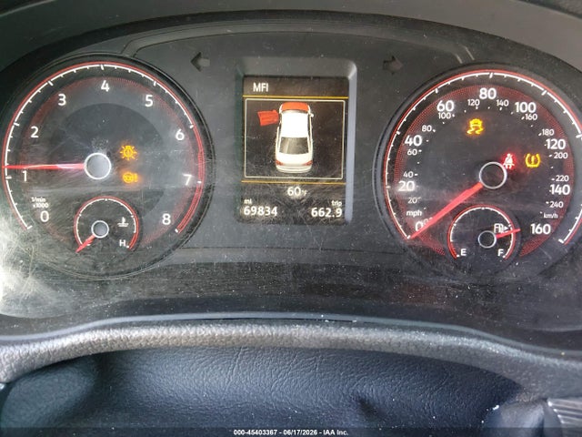 2021 Volkswagen Passat 2.0t R-line მანქანა იყიდება აუქციონზე, vin: 1VWMA7A37MC015306, აუქციონის ნომერი: 45403367