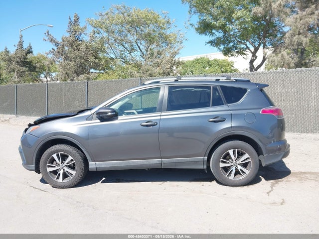 Toyota Rav4 Xle 2017 JTMWFREV6HD101890 Image 14
