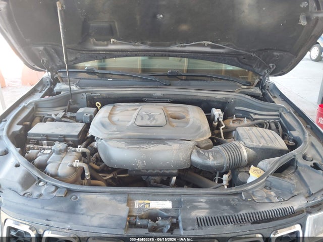 1C4RJFAG6JC398754 Jeep Grand Cherokee Laredo E 4x4