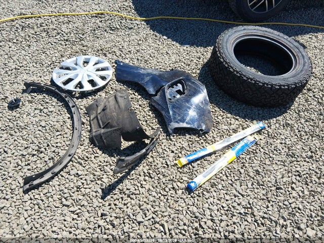 Nissan ROGUE S 2015 KNMAT2MV1FP581845 Image 12