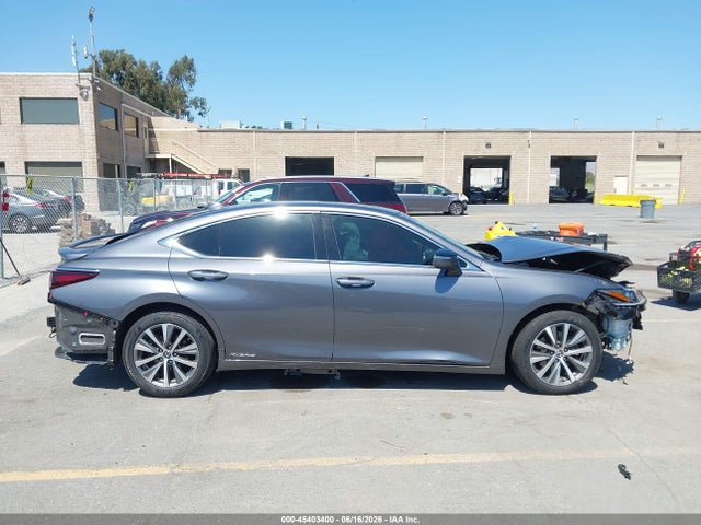 Lexus ES 300H 2021 58ACA1C1XMU005181 Image 14