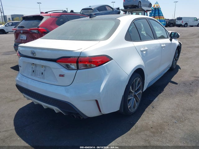 Toyota COROLLA SE 2022 5YFP4MCE3NP108336 Image 4