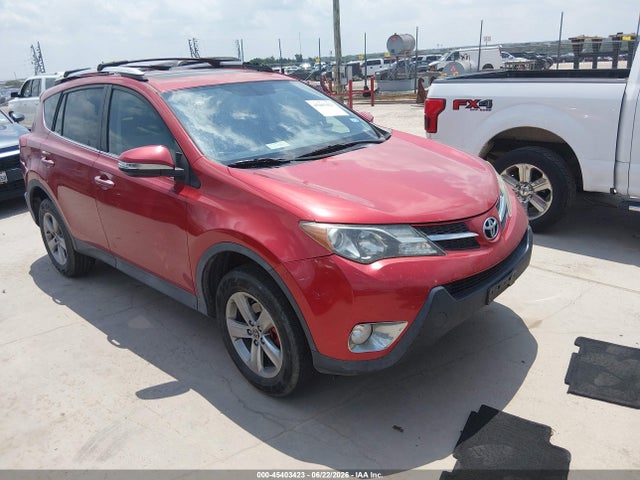 45403423 :رقم المزاد ، 2T3WFREV0FW226268 vin ، 2015 Toyota Rav4 Xle مزاد بيع