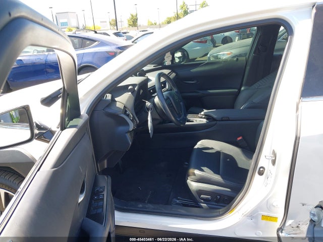 Lexus UX 200 2019 JTHY3JBH1K2013882 Image 5