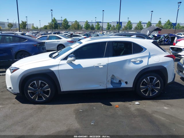Lexus UX 200 2019 JTHY3JBH1K2013882 Image 6