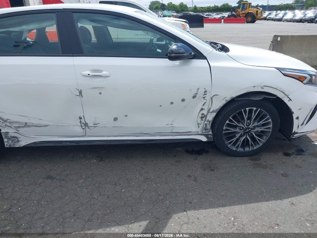 KIA Forte Gt-line 2022 3KPF54AD0NE440299 Image 6