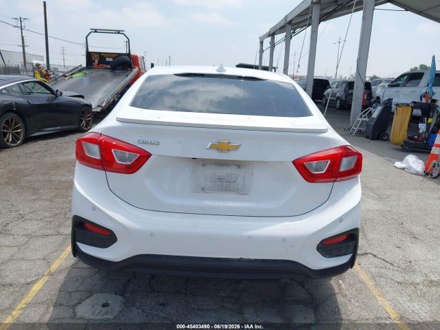 1G1BE5SM5H7122792 Chevrolet Cruze Lt Auto