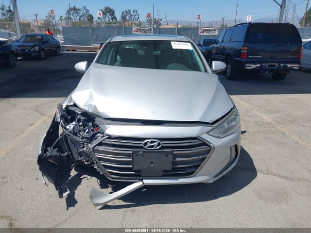 Hyundai Elantra Limited 2017 5NPD84LF8HH065050 Image 12
