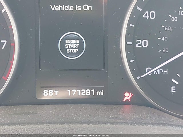 Hyundai Elantra Limited 2017 5NPD84LF8HH065050 Image 15