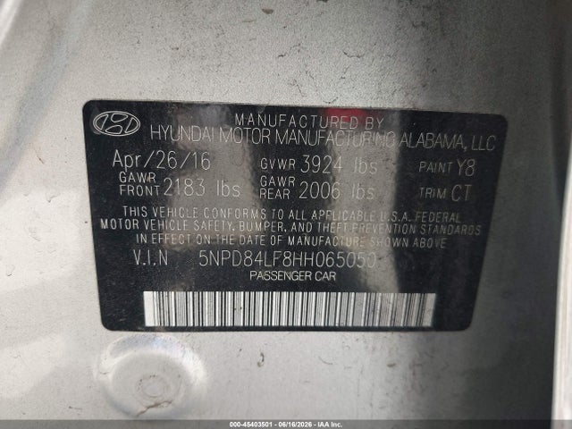 Hyundai Elantra Limited 2017 5NPD84LF8HH065050 Image 9