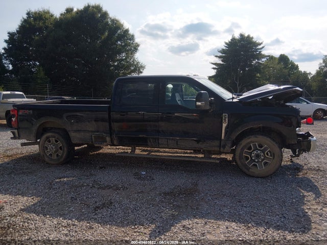 Продажа на аукционе авто 2023 Ford F-350 Lariat, vin: 1FT8W3BN6PED63654, номер лота: 45403522