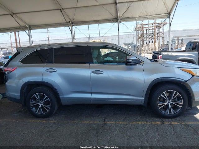 5TDJKRFHXGS286026 Toyota Highlander Xle V6