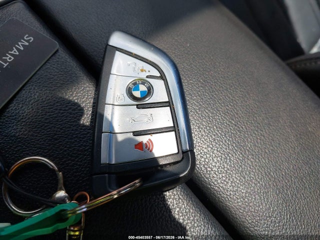 45403557 :رقم المزاد ، 5UXCR4C04M9G04966 vin ، 2021 Bmw X5 Sdrive40i مزاد بيع