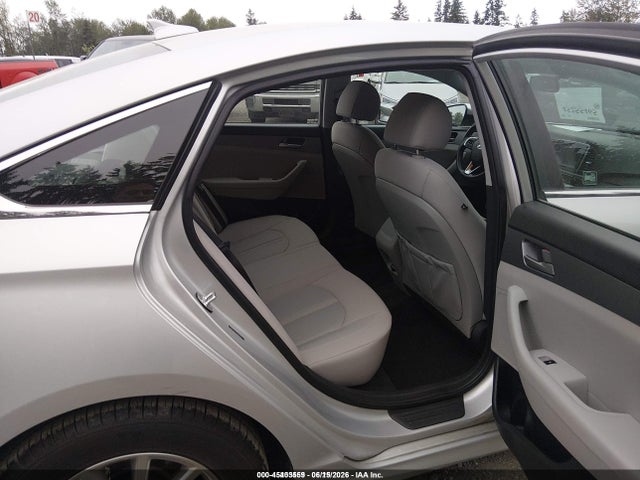 Hyundai SONATA ECO 2018 5NPE24AA7JH680000 Image 8