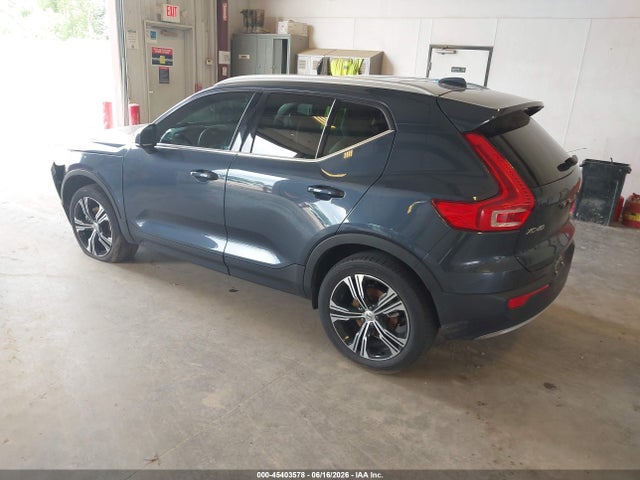 2022 Volvo Xc40 T5 Inscription მანქანა იყიდება აუქციონზე, vin: YV4162UL0N2739915, აუქციონის ნომერი: 45403578