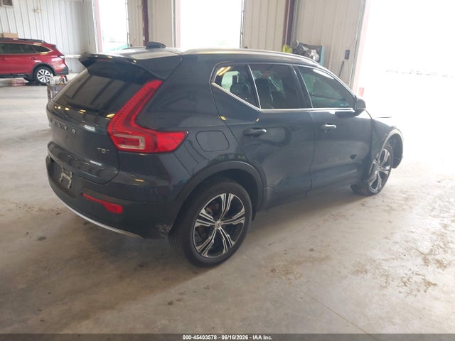 2022 Volvo Xc40 T5 Inscription მანქანა იყიდება აუქციონზე, vin: YV4162UL0N2739915, აუქციონის ნომერი: 45403578