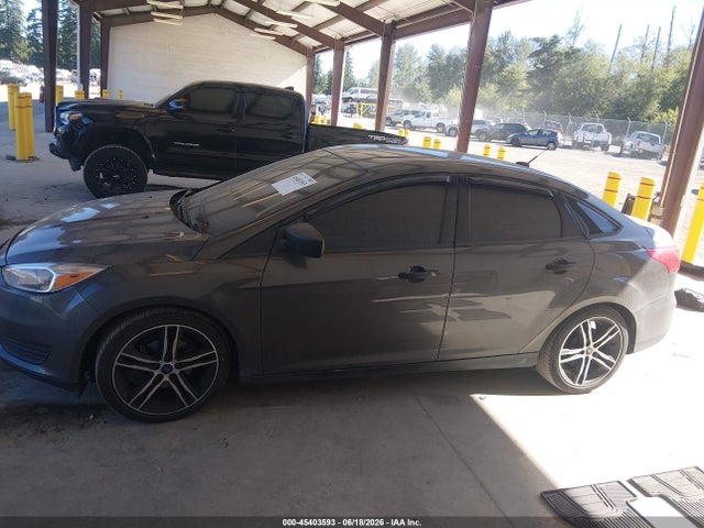 Ford FOCUS S 2015 1FADP3E26FL281730 Image 15