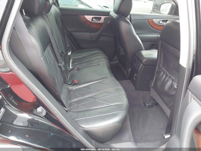 JN8CS1MU8EM450249 Infiniti QX70
