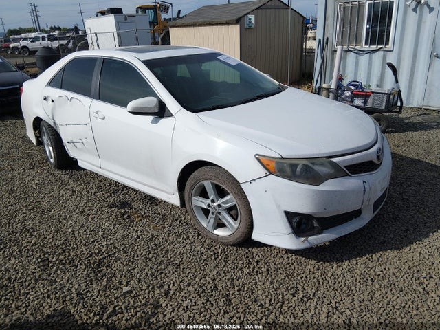 45403665 :رقم المزاد ، 4T1BF1FK9DU688483 vin ، 2013 Toyota Camry Se مزاد بيع